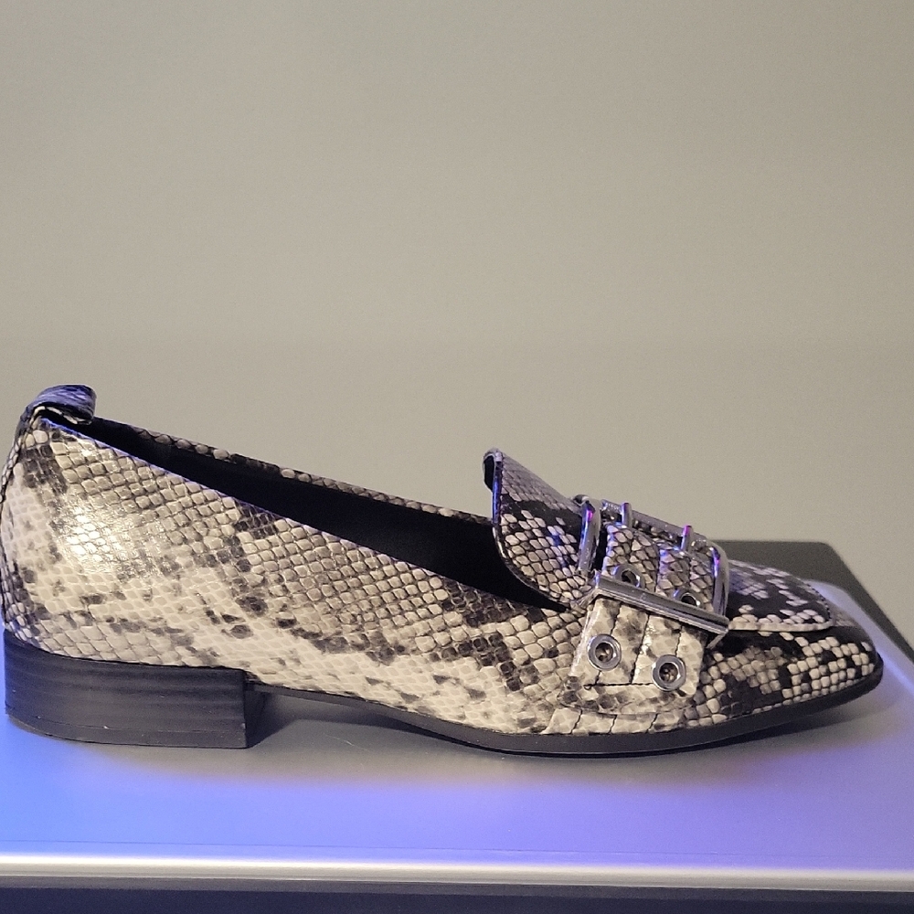 MIXit Snakeskin Patterned Loafers